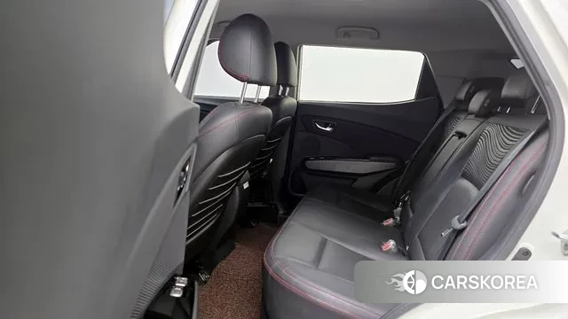 Ssangyong Tivoli Air 2018 Белый из Кореи, фото 4