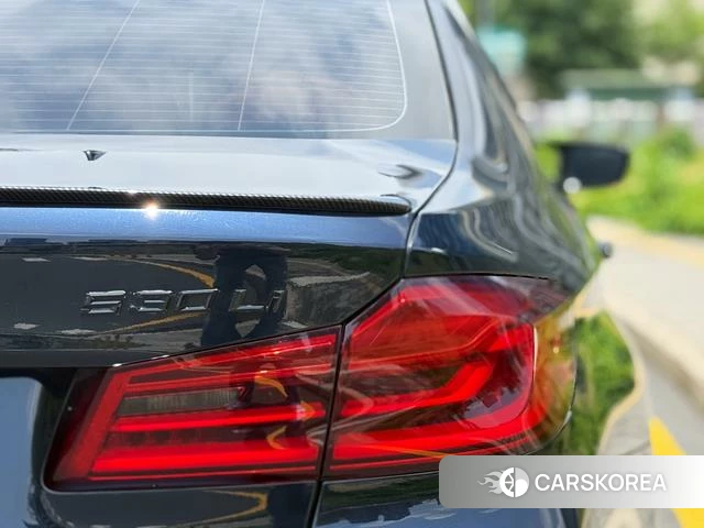 BMW 5 series 2018 Черный из Китая, фото 4