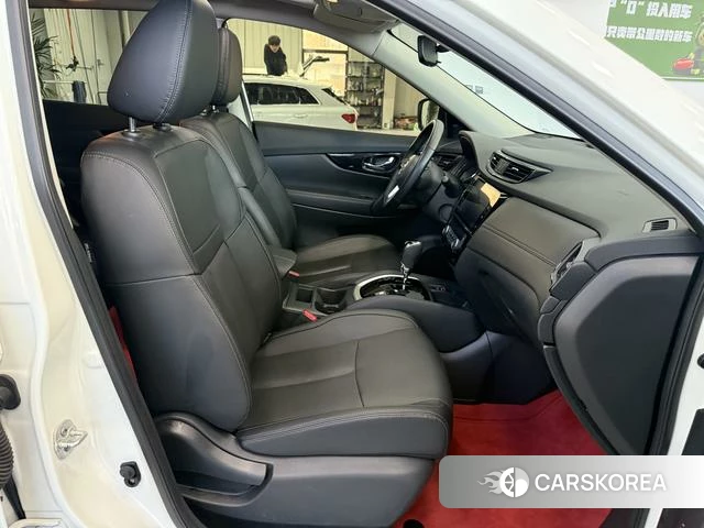 Nissan Qijun 2023 Белый из Китая, фото 4
