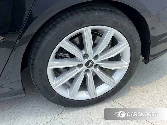 Audi A6L 2025 Черный из Китая, фото 4