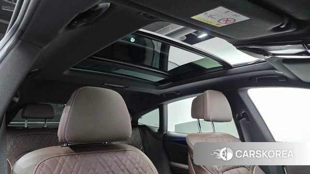 BMW 6 Series GT (G32) 2024 Белый из Кореи, фото 4