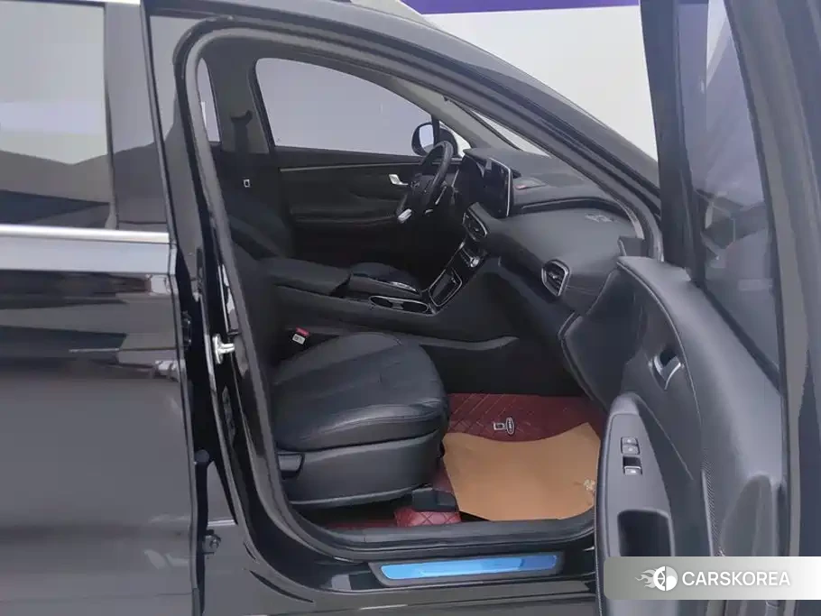 Hyundai Santa Fe 2022 Черный из Китая, фото 4