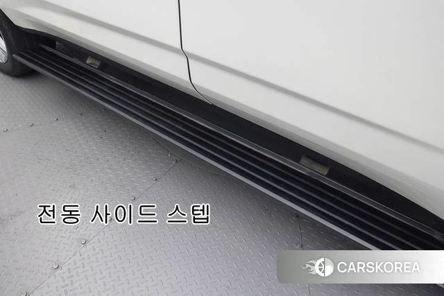 Chevrolet (GM Daewoo) Tahoe 2022 Белый из Кореи, фото 4