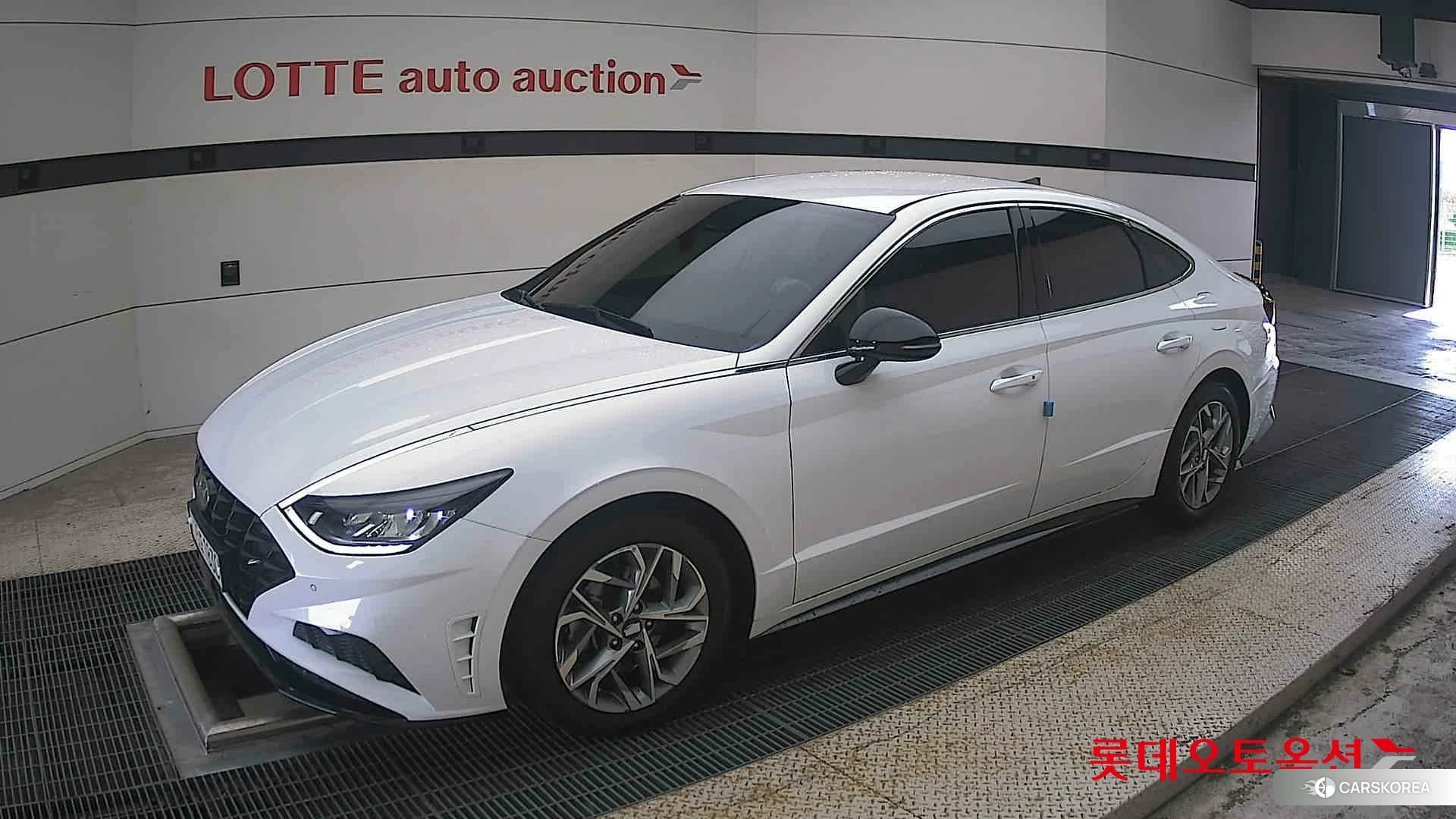 Hyundai Sonata 2023 Serenity White Pearl (Optional addition) из Кореи, фото 4