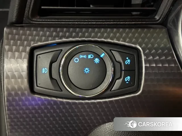 Ford Mustang 2019 Белый из Кореи, фото 4