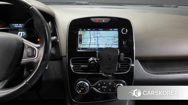 Renault Korea (Samsung) Clio 2018 Белый из Кореи, фото 4