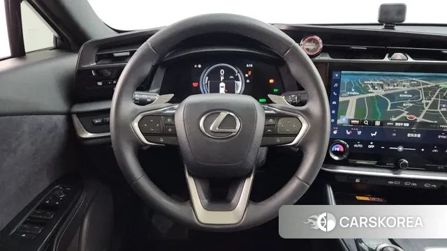 Lexus RZ450e 2023 Черный из Кореи, фото 4