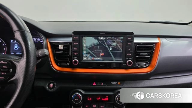 Kia Stonic 2019 Белый из Кореи, фото 4