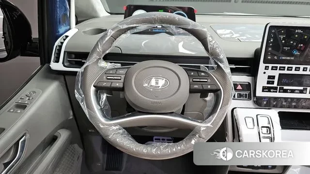 Hyundai Staria 2025 Белый из Кореи, фото 4