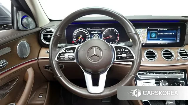 Mercedes-Benz E-Class W213 2019 Серый из Кореи, фото 4