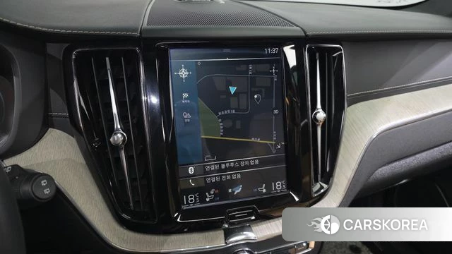 Volvo XC60 second Generation 2018 Черный из Кореи, фото 4
