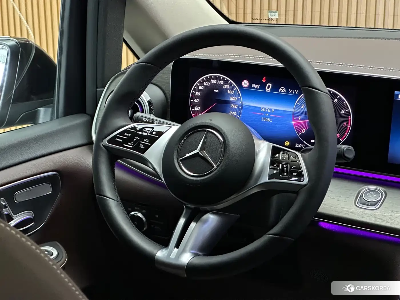 Mercedes-Benz V-Class 2024 Черный из Китая, фото 4