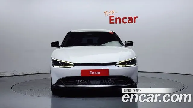 Kia EV6 2022 Белый из Кореи, фото 4