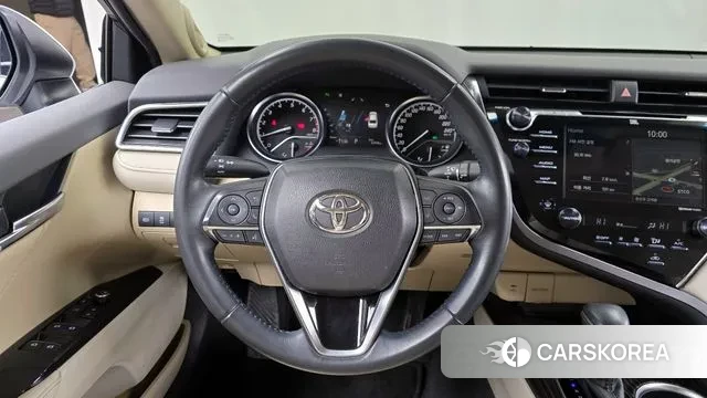 Toyota Camry (XV70) 2018 Белый из Кореи, фото 4