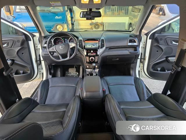 Ssangyong Tivoli Armor 2018 Белый из Кореи, фото 4