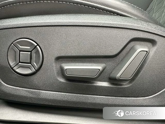 Audi A3 2023 Зеленый из Китая, фото 4