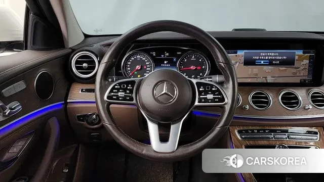 Mercedes-Benz E-Class W213 2019 Белый из Кореи, фото 4