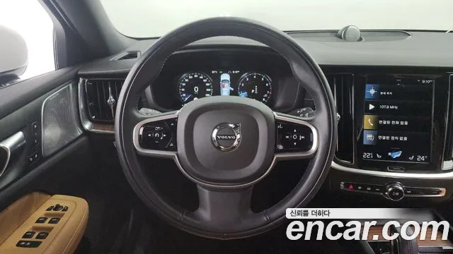 Volvo V60 Cross-Country 2nd Generation id 2732529 из Кореи 4