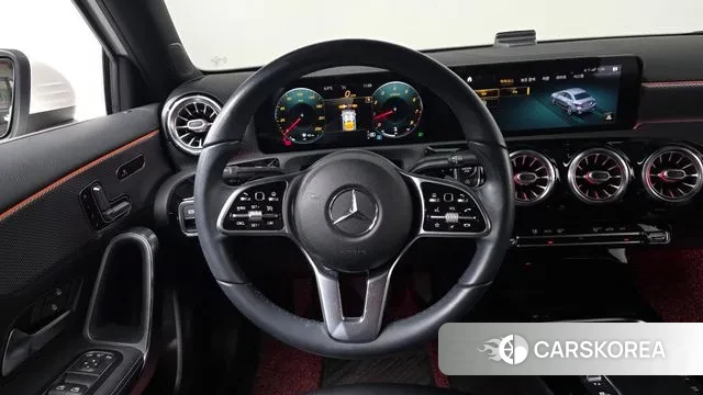 Mercedes-Benz A-Class W177 2021 Белый из Кореи, фото 4