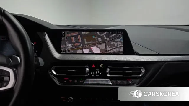 BMW 1 Series (F40) 2021 Серый из Кореи, фото 4