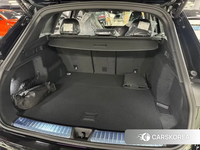 Audi Q5 (80A) 2025 Черный из Кореи, фото 4