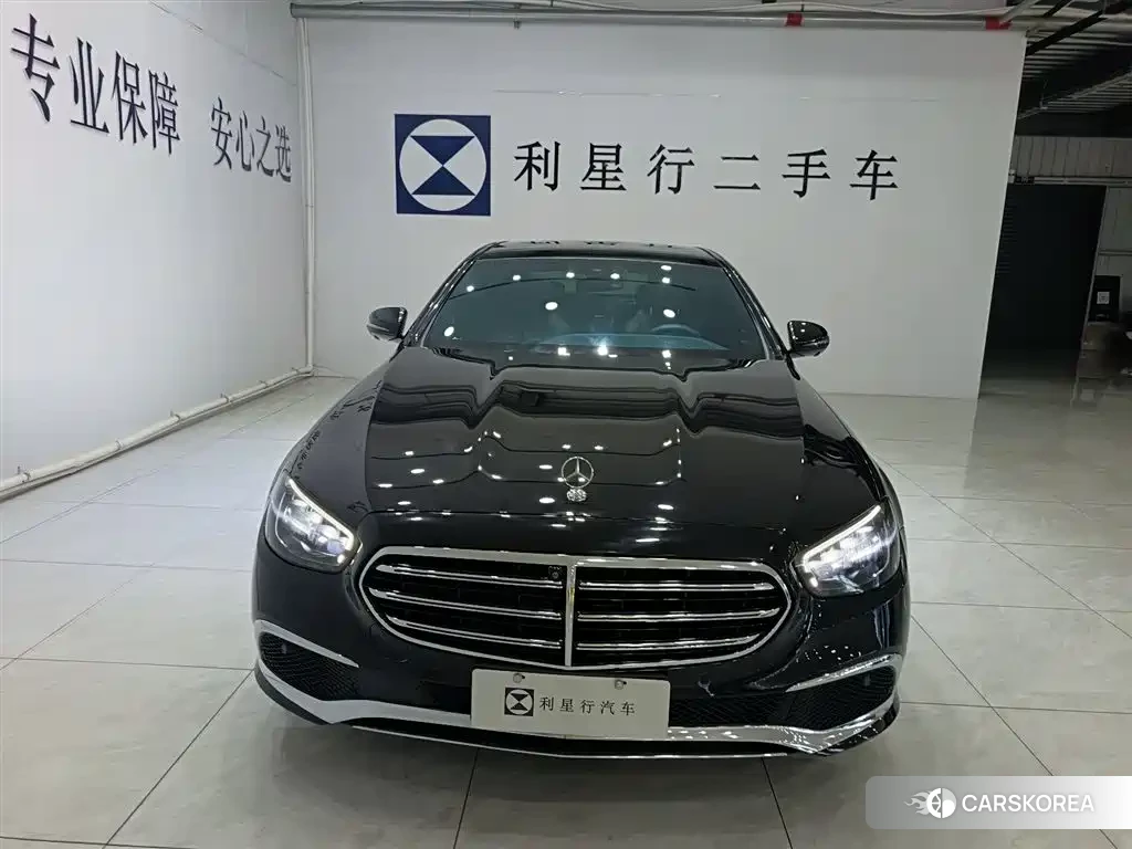 Mercedes-Benz E-Class 2023 Черный из Китая, фото 4