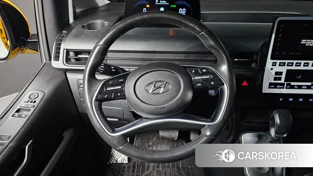 Hyundai Staria 2021 Желтый из Кореи, фото 4