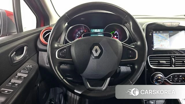 Renault Korea (Samsung) Clio 2018 Красный из Кореи, фото 4