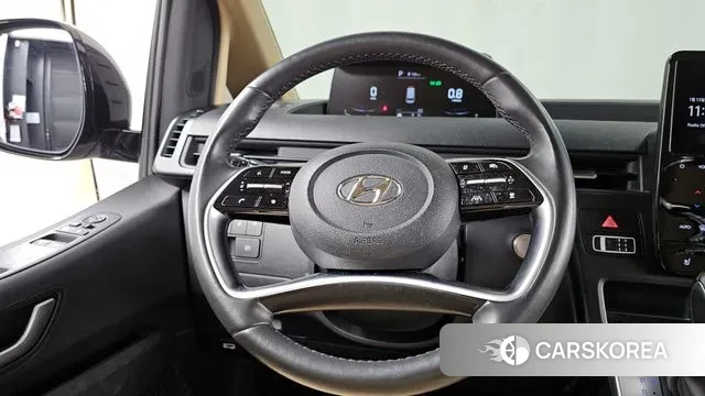 Hyundai Staria 2022 Серебристо-серый из Кореи, фото 4