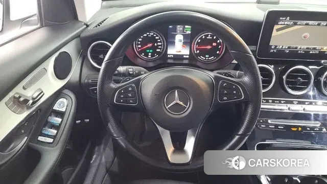 Mercedes-Benz GLC-Class X253 2018 Белый из Кореи, фото 4