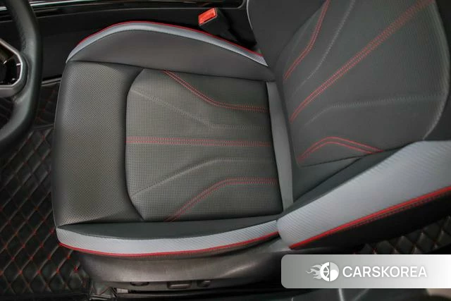 Volkswagen Lingdu 2022 Красный из Китая, фото 4