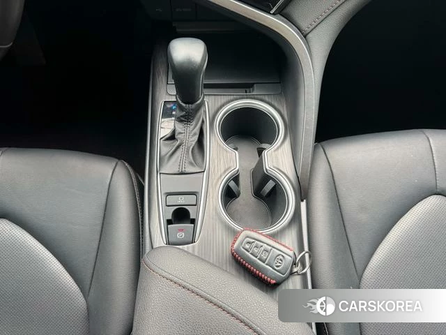 Toyota Camry 2021 Шампань из Китая, фото 4