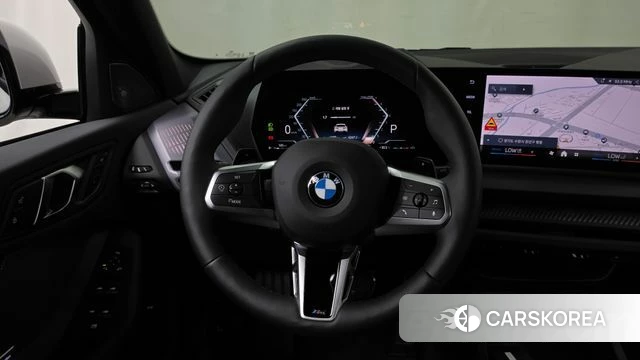BMW 1 Series (F70) 2025 Белый из Кореи, фото 4
