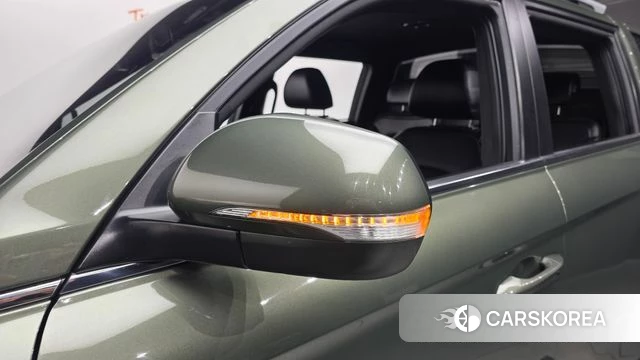 Ssangyong The New Rexton Sport 2022 Темно-зеленый из Кореи, фото 4