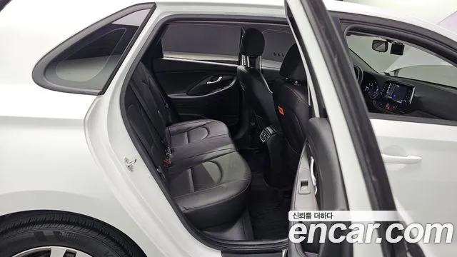 Hyundai i30 (PD) 2018 Белый из Кореи, фото 4