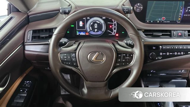 Lexus ES300h 7th generation 2019 Песочный из Кореи, фото 4