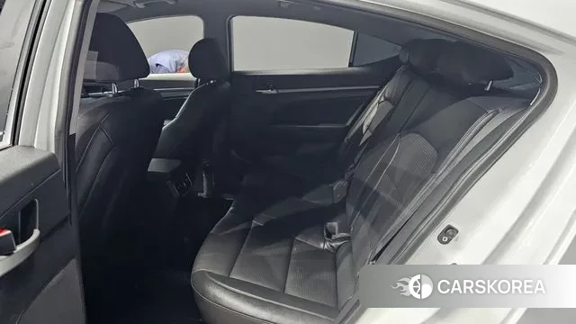 Hyundai Avante AD 2018 Белый из Кореи, фото 4