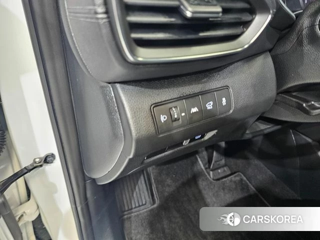 Hyundai The New Santa Fe 2023 Белый из Кореи, фото 4