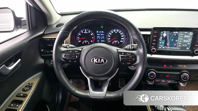 Kia Stonic 2019 Белый из Кореи, фото 4