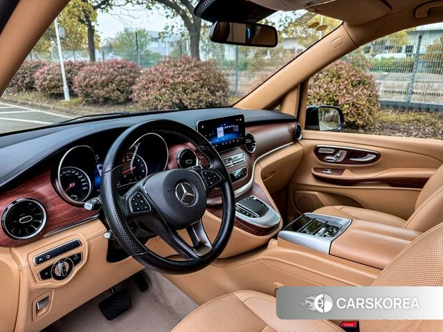 Mercedes-Benz V-class 2022 Черный из Китая, фото 4