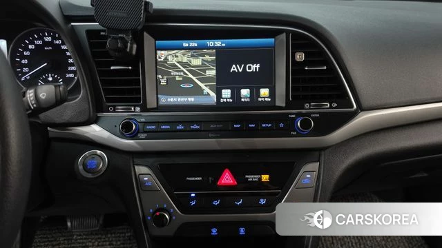 Hyundai Avante AD 2018 Белый из Кореи, фото 4