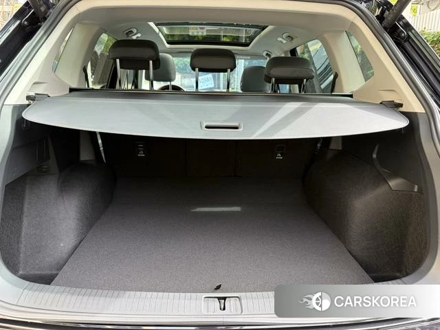 Volkswagen Tiguan L 2025 Черный из Китая, фото 4