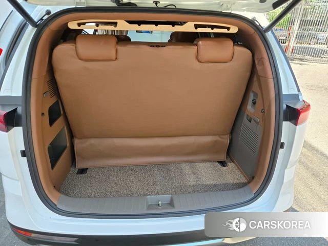 Kia Carnival 4th generation 2023 Белый из Кореи, фото 4