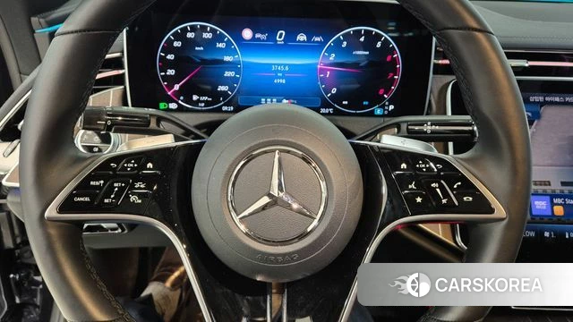 Mercedes-Benz E-Class W214 2024 Синий из Кореи, фото 4