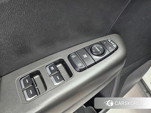 Kia Sportage The Bold 2019 Белый из Кореи, фото 4