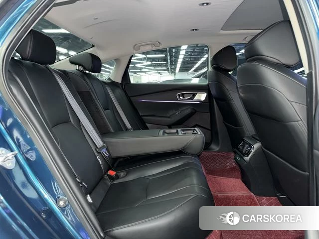Honda Accord PHEV 2024 Синий из Китая, фото 4