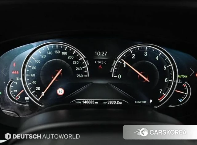 BMW 5 Series (G30) 2018 Синий из Кореи, фото 4