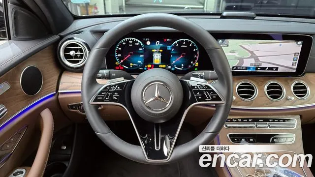 Mercedes-Benz E-Class W213 2023 Черный из Кореи, фото 4