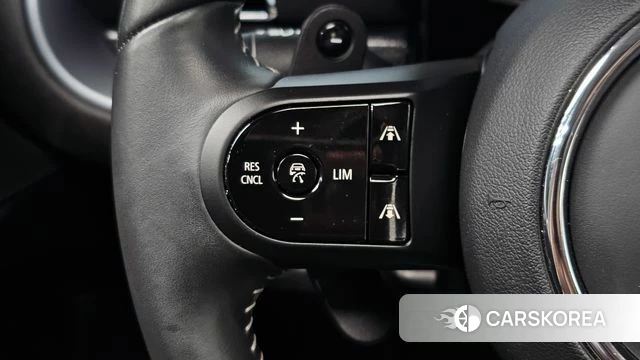 Mini Cooper S Clubman 2023 Белый из Кореи, фото 4