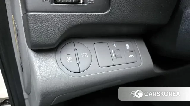 Hyundai The New Grand Starex 2019 Белый из Кореи, фото 4